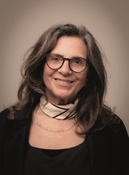 Evânia